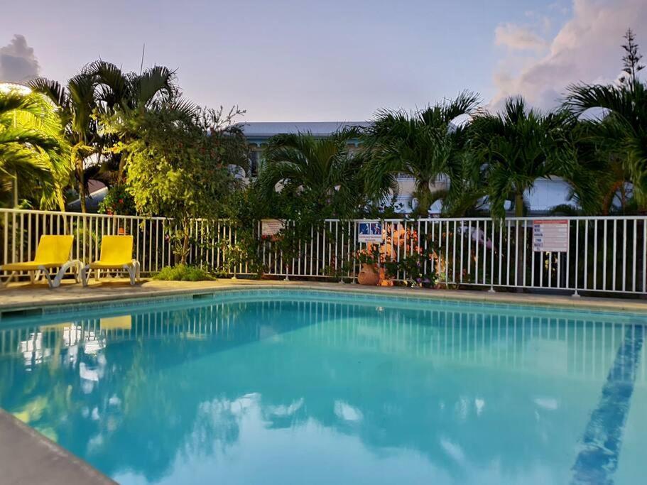 T3, Piscine, Plages Et Commerces A Pieds Sur La Marina Saint-Francois  Exterior photo